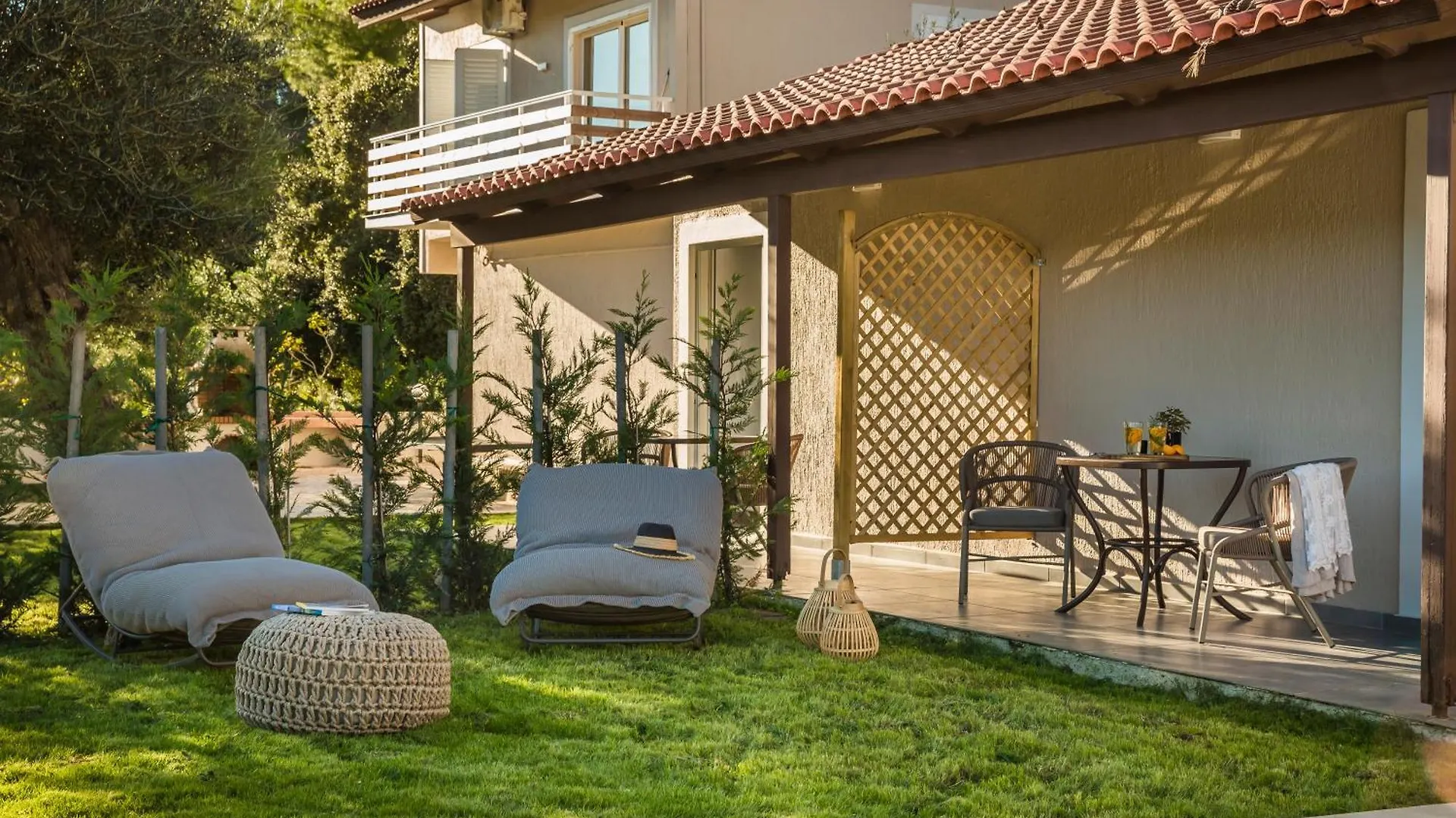 Malibu Suites Lassi  Greece